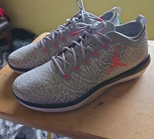 Jordan Trainer 1 LowWolf Grey Infrared 23 Size 12